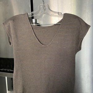 LADIES  TOP  OUTLANDER    SIZE M